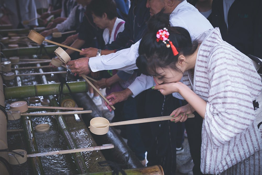 Temizu: el ritual de purificación en los santuarios en Japón